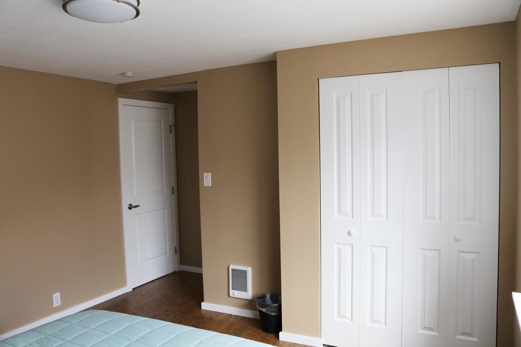Quiet, Clean And Comfortable Room Seattle Bagian luar foto
